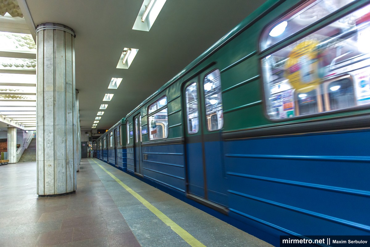 Вагоны типа Еж-3, Харьковский метрополитен
