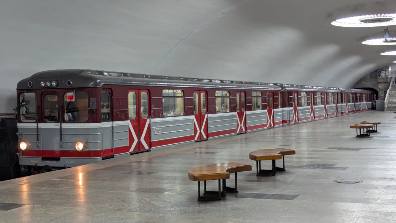 Вагоны типа Еж-3, Харьковский метрополитен