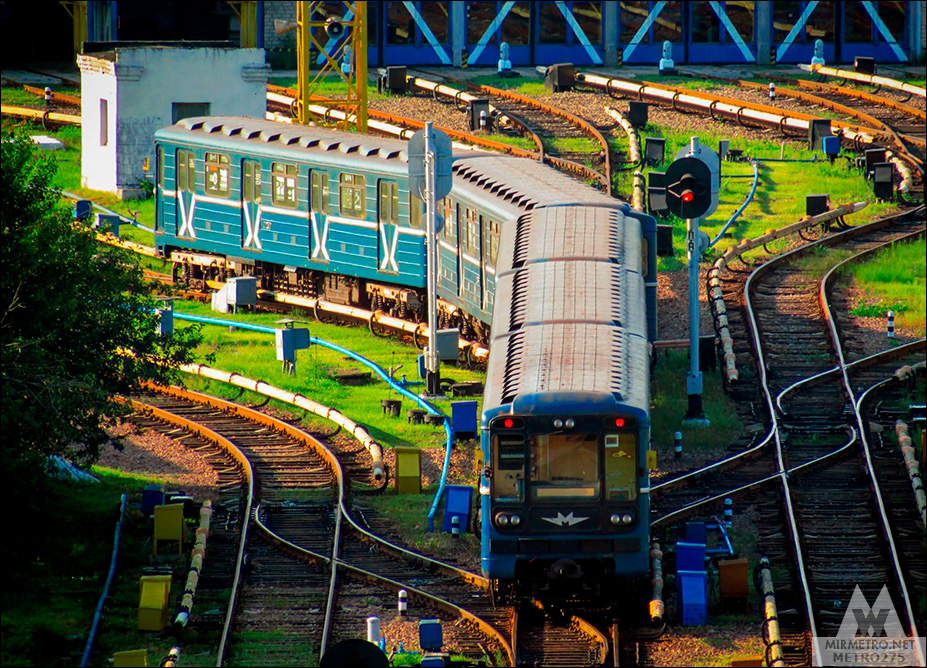 Вагоны типа 81-717/714, Харьковский метрополитен